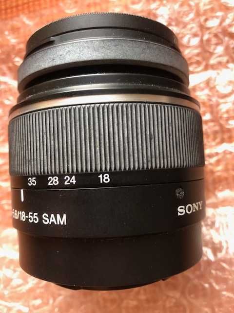 Об'єктив Sony 18-55
