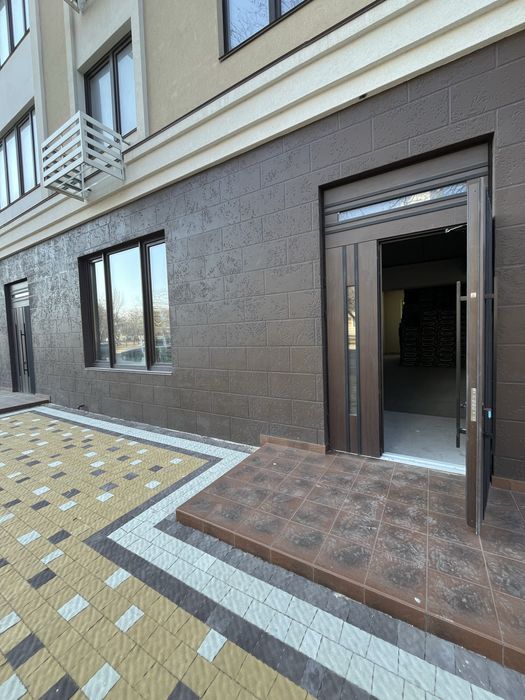 Продаж нового комерційного приміщення • фасад • 106 м² • 1/9 поверх • ТОП Локація • #146475