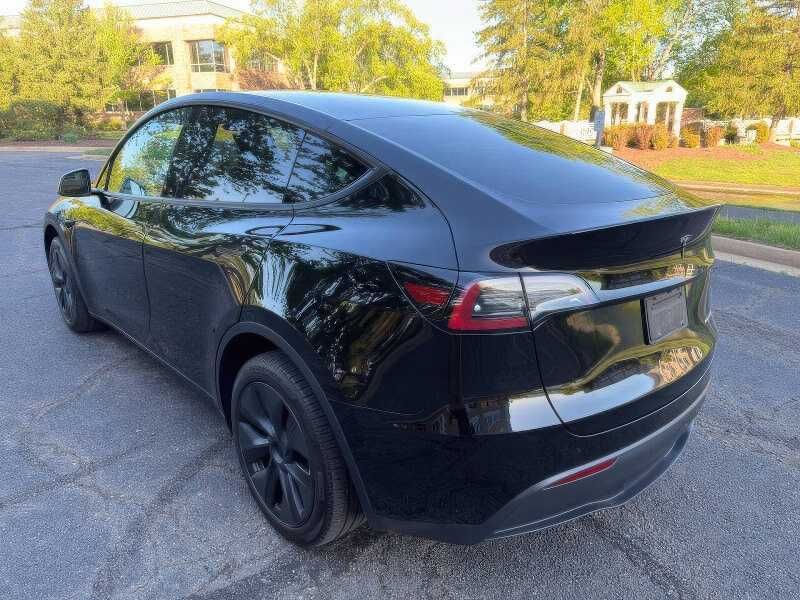 2025 Tesla Model Y Long Range
