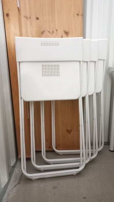 Cadeira dobrável Ikea c/ coxim