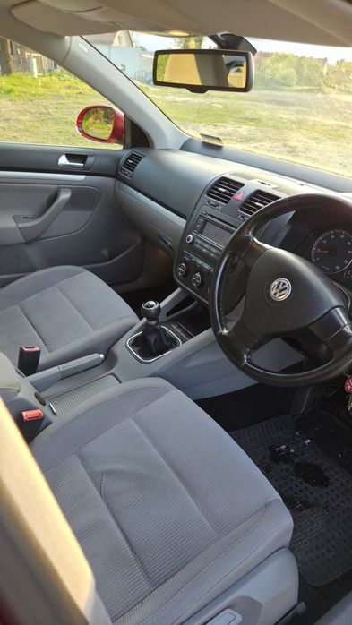 VW Jetta 2.0 FSI