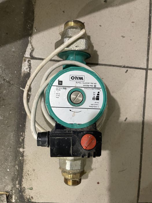 Насос циркуляційний Wilo Star-RSB 30/6