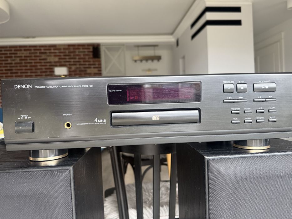 Odtwarzacz płyt CD Denon DCD 335