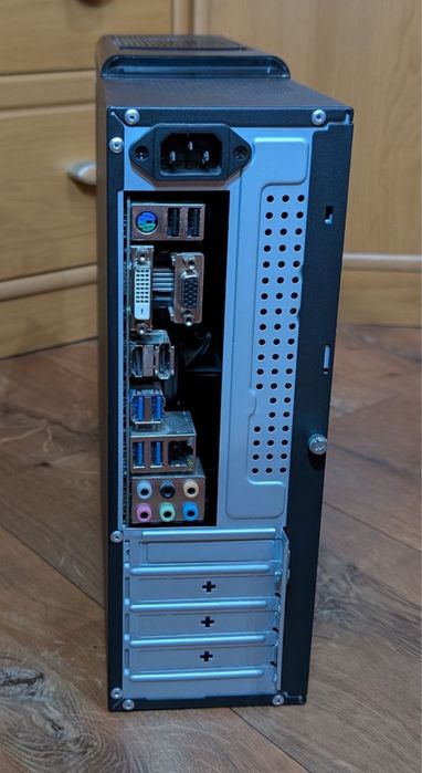 Системний блок Intel Core i5-7400 16 ГБ DDR4 SSD 250 ГБ