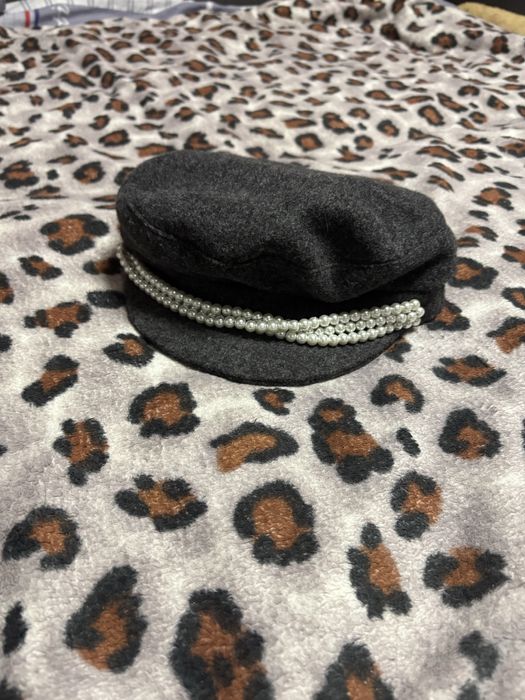 Женская теплая кепка