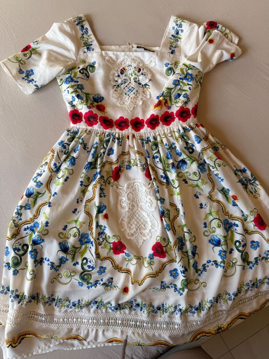 Продаю жіночі сукні