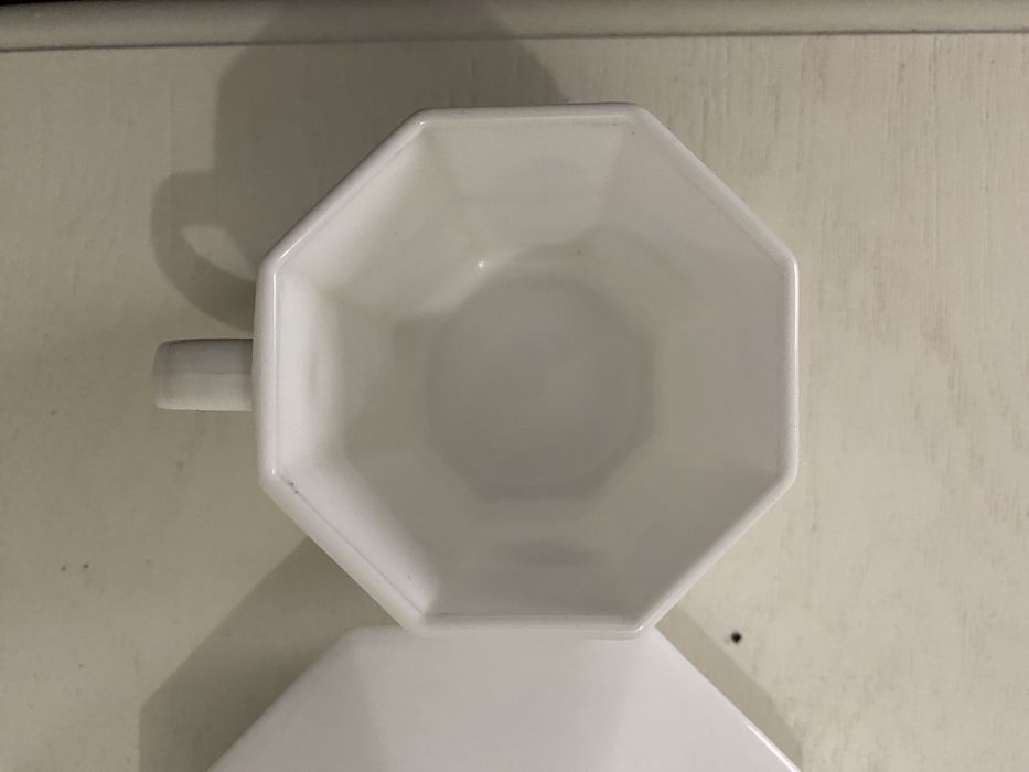 Кофейный набор из фарфора.