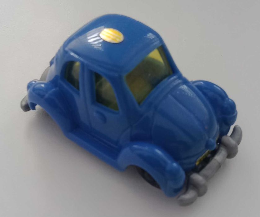 Міні моделі машинок та військової техніки