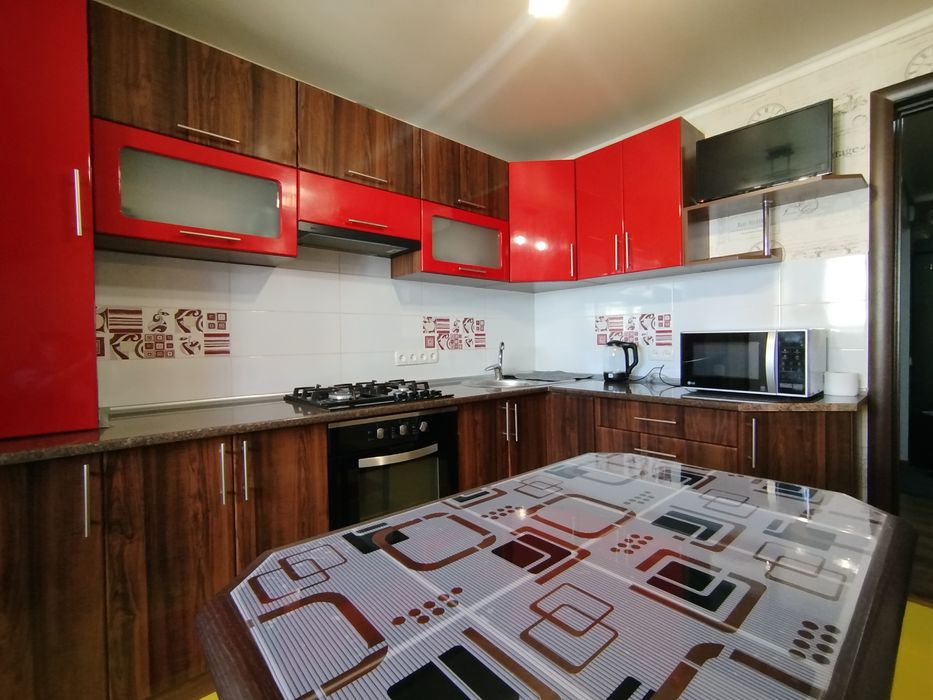 Оренда затишної 2х кімнатної квартири 55м² р-н ДОСи. Автономне опалення