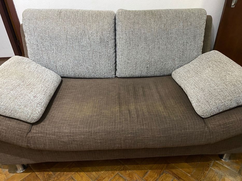 Sofás com muito pouco uso