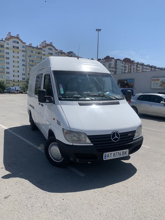 Продам sprinter 211 2.2 cdi