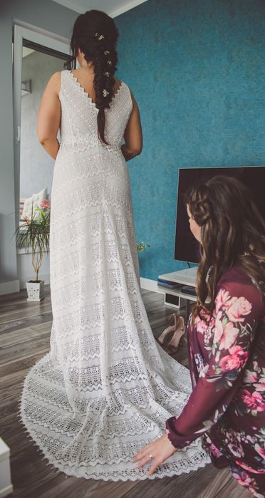 Suknia ślubna boho koronkowa