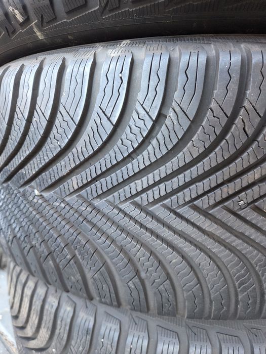 4x225x55x17 Michelin RSC  zima