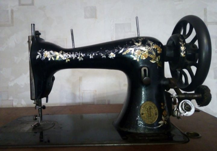 Продам швейную машину Зингер