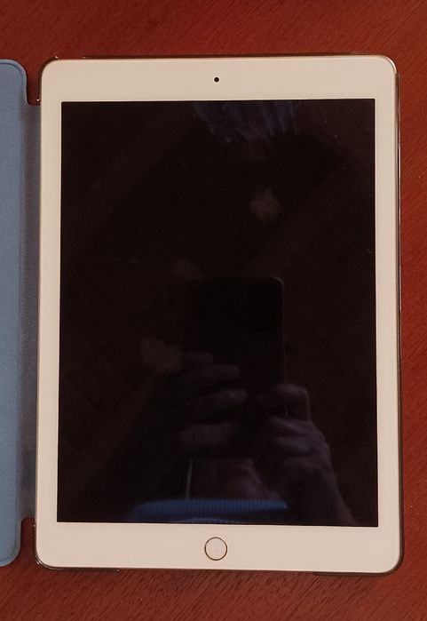 Apple iPad air2 com 128 G.  A15-66/  Modelo 3 Geração. Excelente