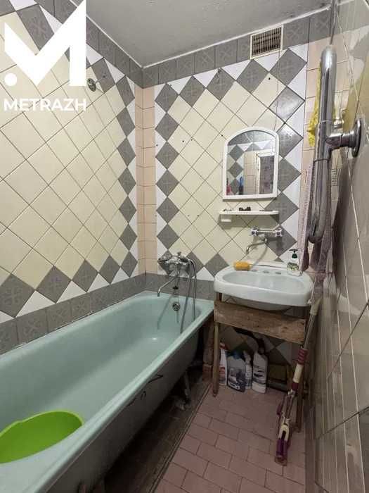В продаже 3-х квартира 12/12, Алексеевка Людвига Свободы 31 (89730)