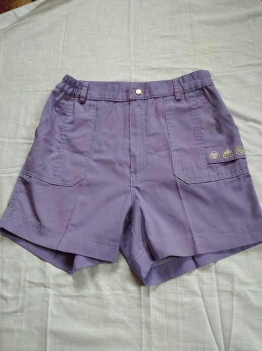 Продам шорты, футболки.