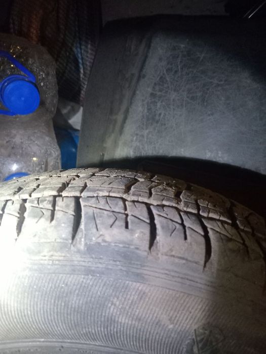 Продам запаску 175 70 r13