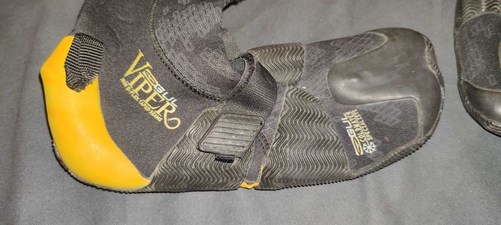 Botas Surf Gul Viper - Tam 8 ( equivalente 42 Eur )
