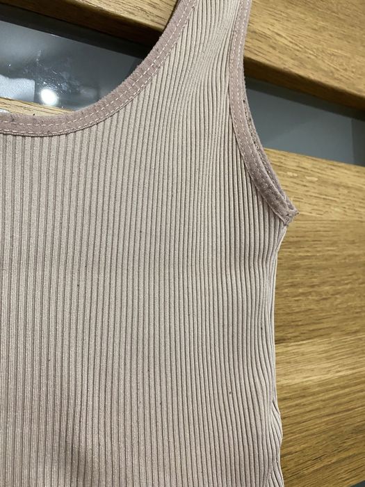 Prążkowany crop top