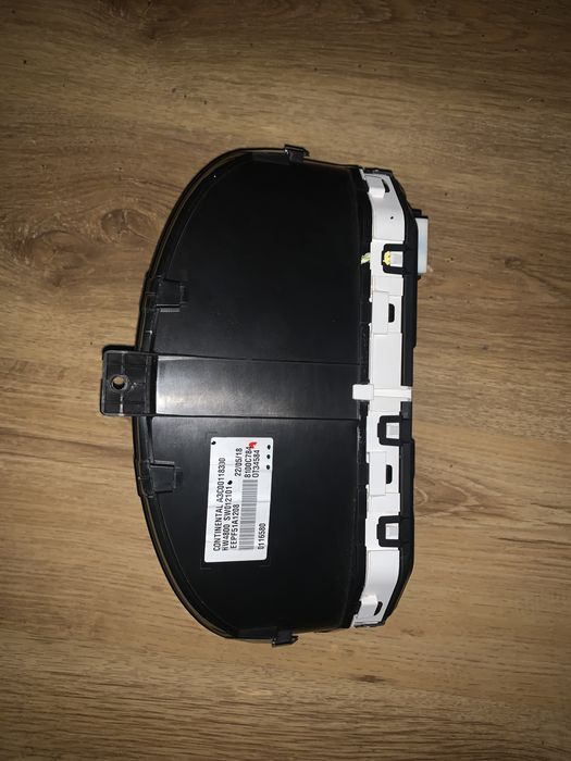 Панель приладів приборов Mitsubishi Eclipse Cross