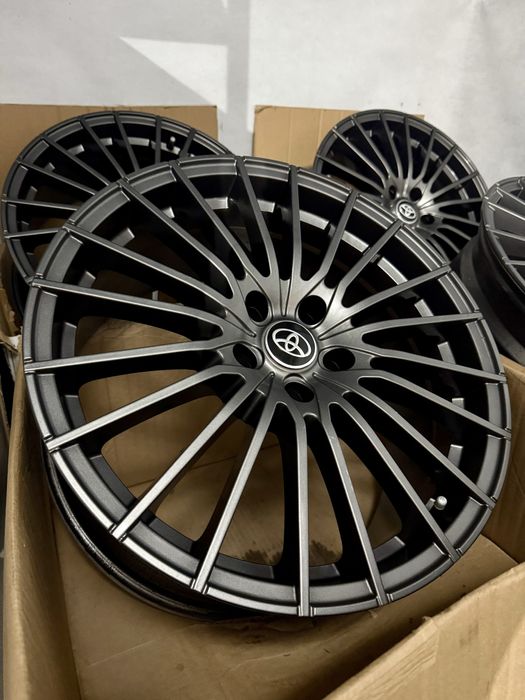 Aluflegi 5x114.3 19” Toyota Avensis Camry C-hr Highlander Rav 4 Prius