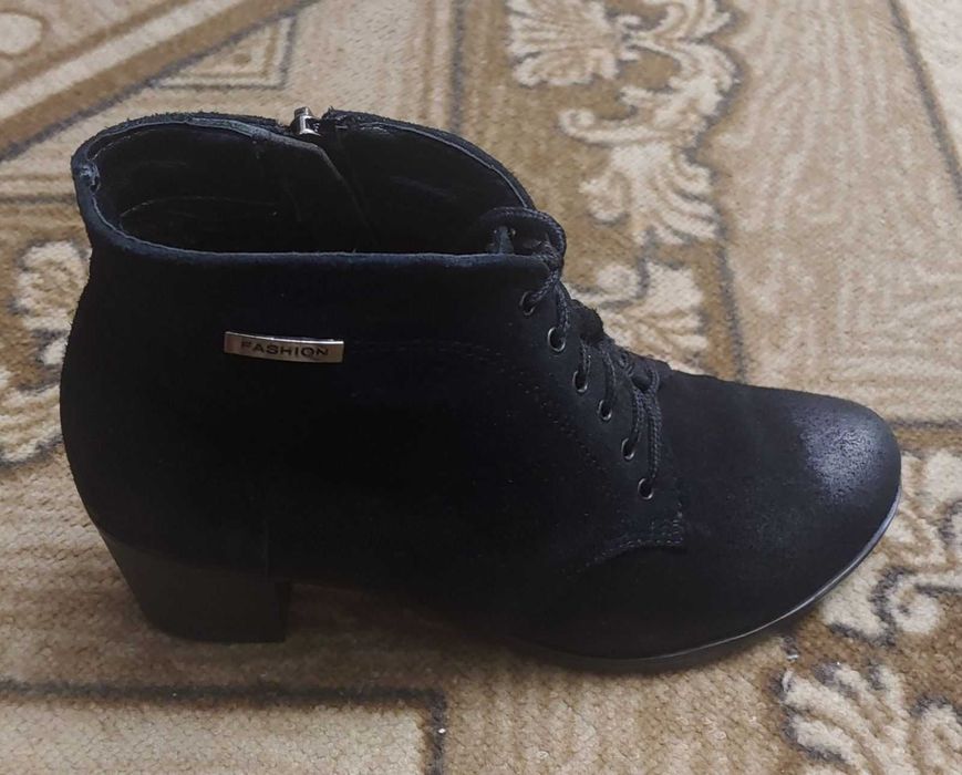 Ботильйони замшеві