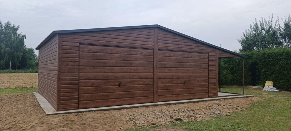 Garaz blaszak 6x6 plus wiata 2m
