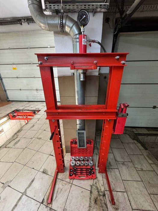 Garaż, warsztat na godziny Konstantynów-Łódzki