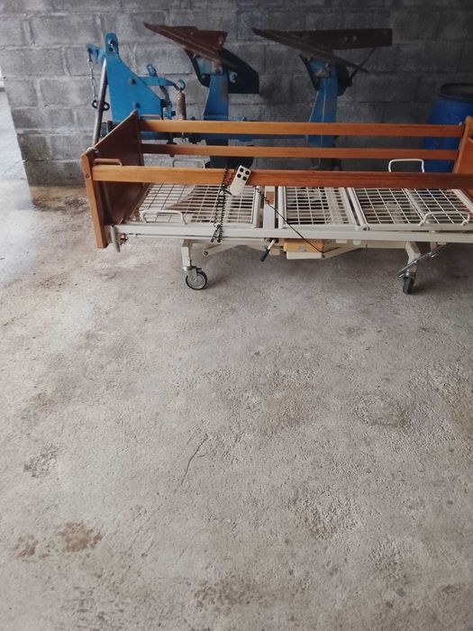 Vendo cama para acamados