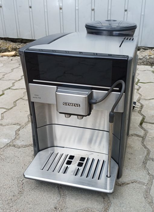 Кавомашина кавоварка Сіменс Siemens Germany EQ.6 plus S700 укр мова