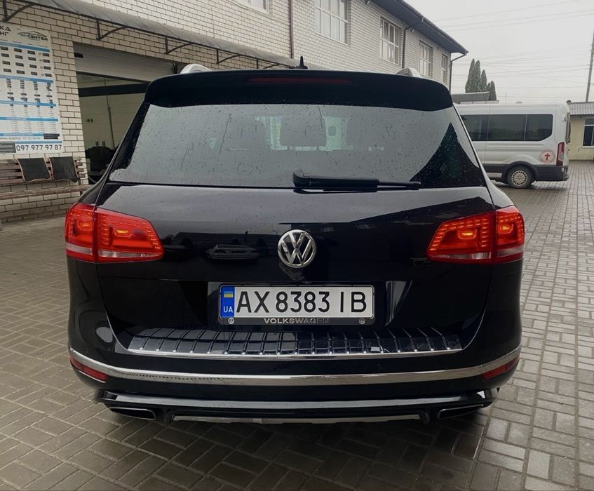 Volkswagen Touareg 2015 VIN WVGZZZ7PZGD023047 фото оголошення 4 з 8