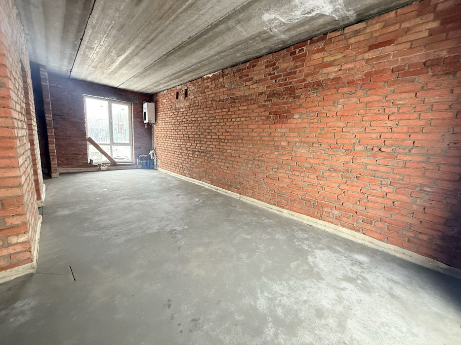 Сучасний таунхаус в Якушенцях