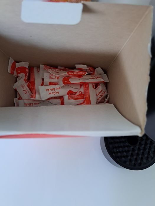 Maquina de cafe pouco usada