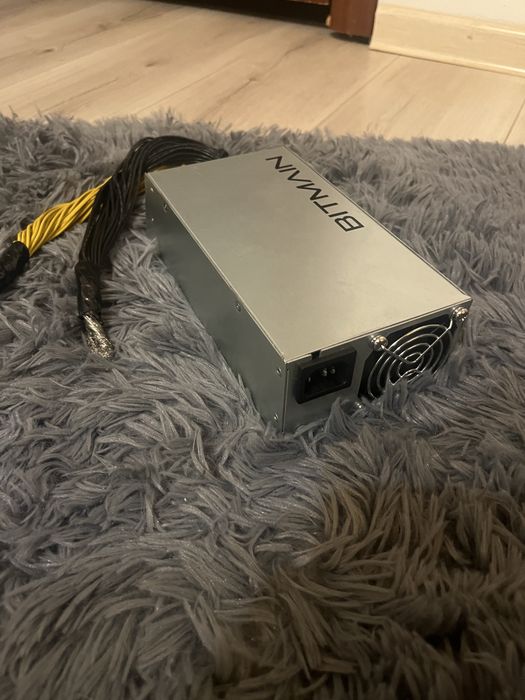 Блок питания 13.9В 133А для домашнего автозвука (мощный)