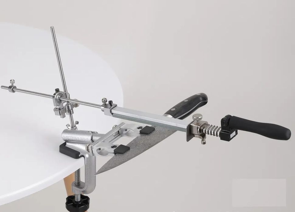 Есть в наличии. RUIXIN PRO -009.  Тля заточки ножей.