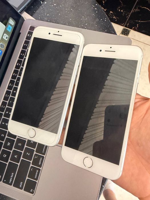 Лот iphone 8 на запчасти