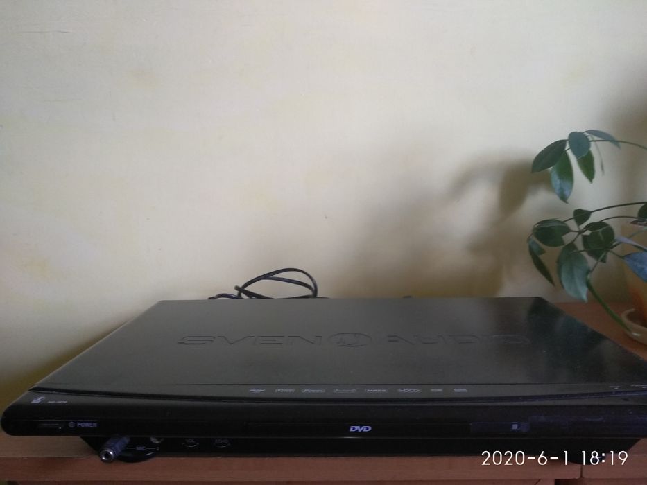 DVD програвач