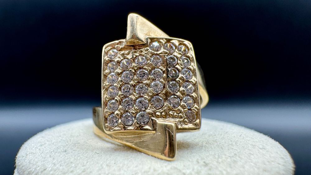 Złoty Pierścionek z cyrkoniami 8ct 333, 3,87g, rozmiar: 15