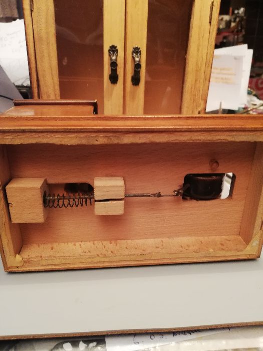 pojemnik z ptaszkiem na papierosy -vintage