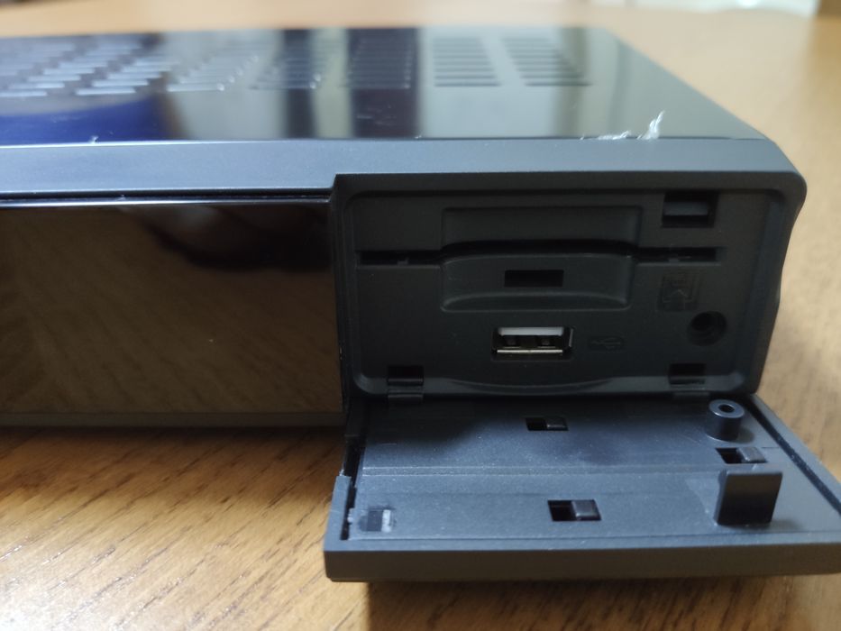 ExtremeBox Linux Full HD64286064008577121