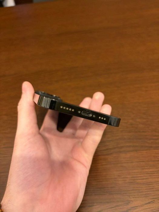 Продам айфон 14 Про без гарантії 84 відсотків акб