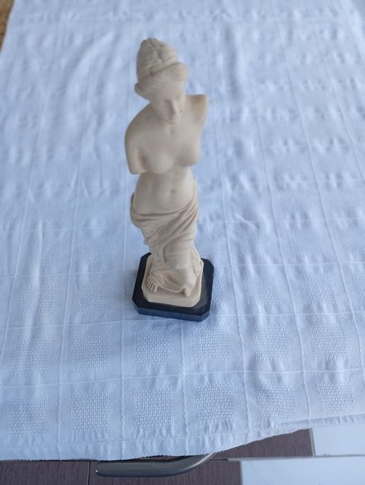 Estatueta Afrodite