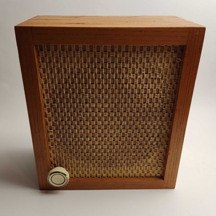 Stary pojedynczy głośnik tzw. kołchoźnik - lata 50/60