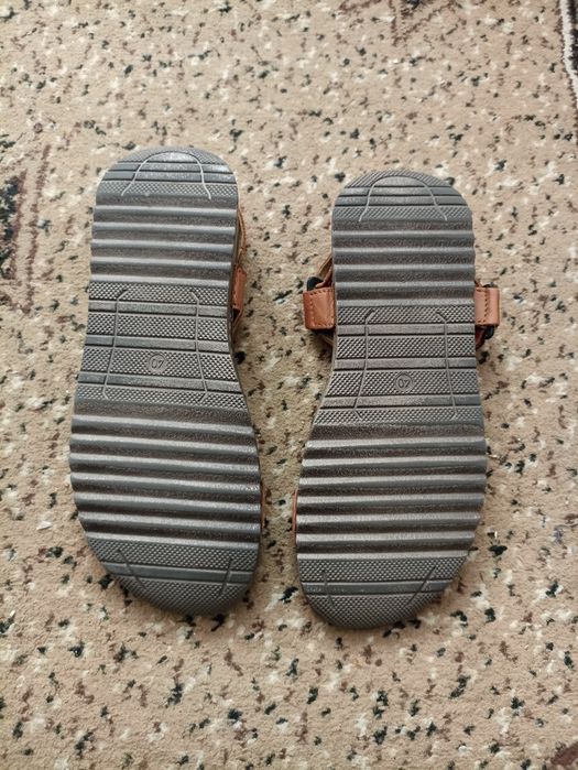 Чоловічі шкіряні сандалії Lasocki 40р підходять на 41р