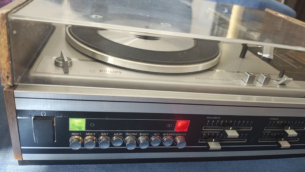 Philips gramofon-radio-bt