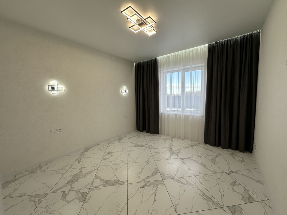 Будинок 120 м2 з ремонтом в закритому котеджному містечку. Буча