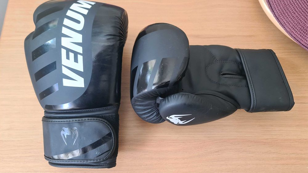 Saco de Boxe Outshock + Kit Completo