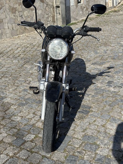 SYM 125 pronta a andar