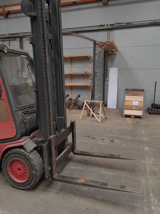 Wózek widłowy LINDE H30